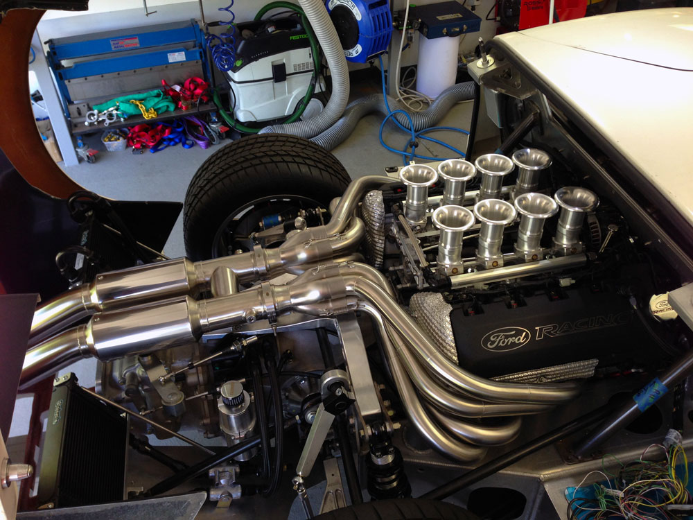 GT40-Engine-Coyote-1.jpg